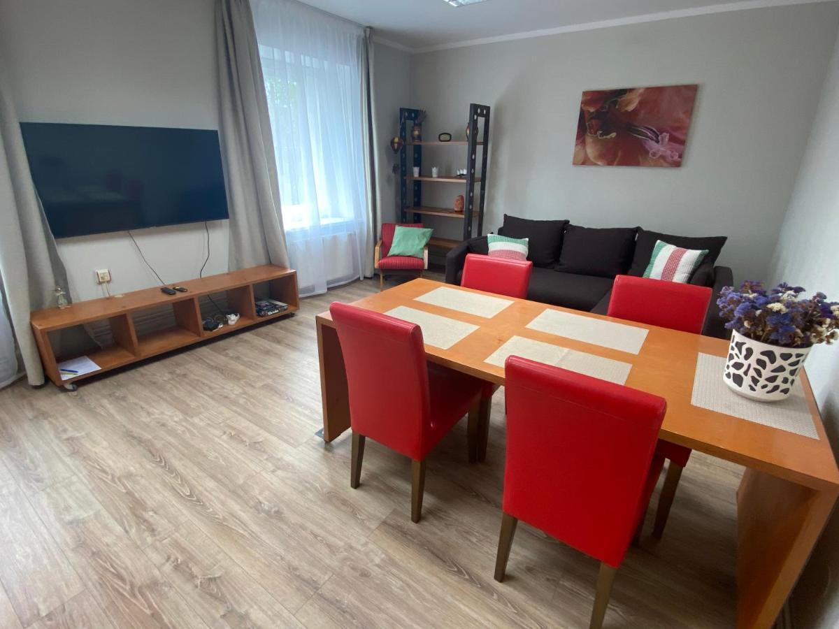 Family Or Group In Silent Center Апартаменты *